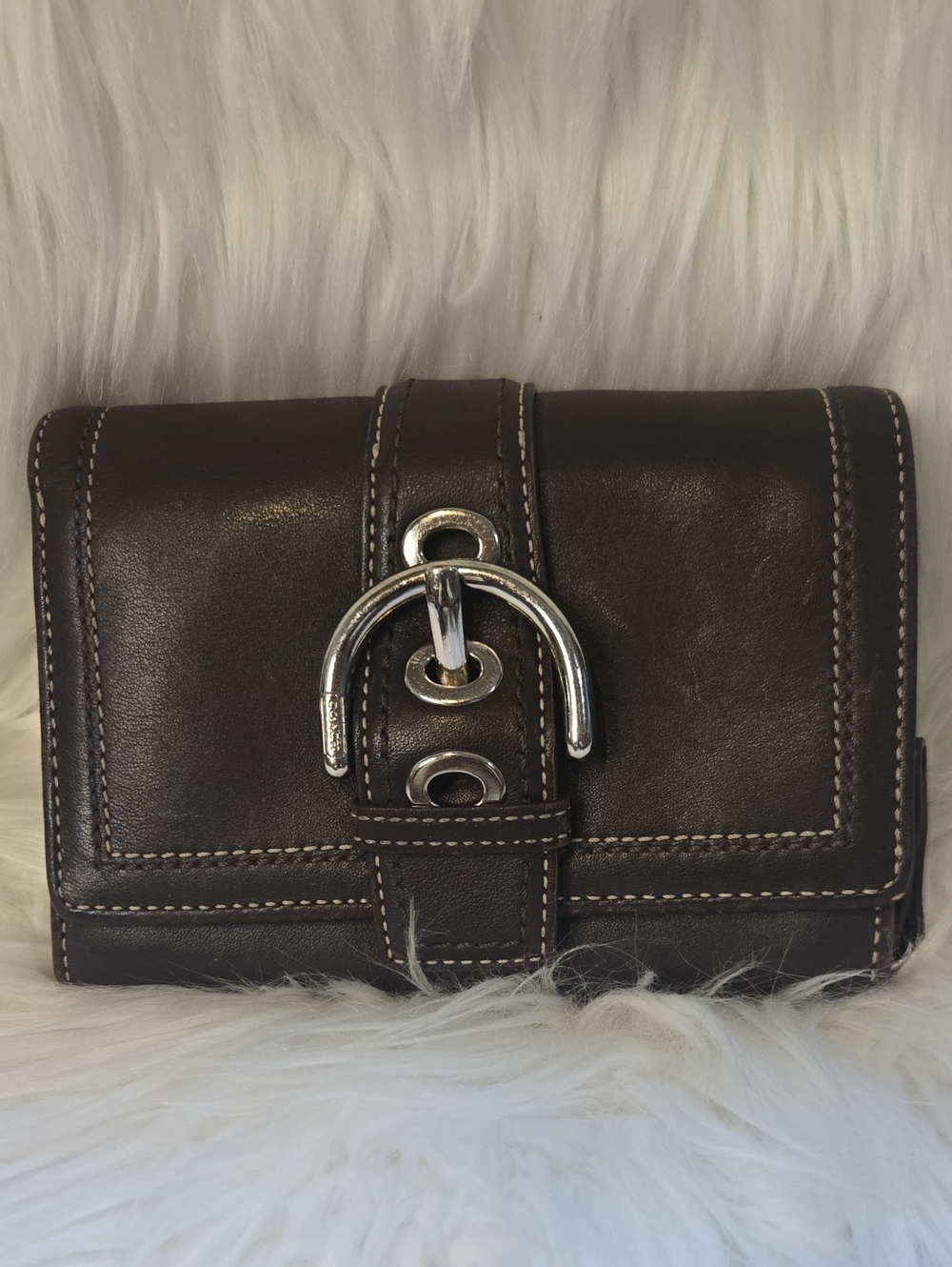 Coach Womens Soho Buckle Wallet Brown Leather Vintage